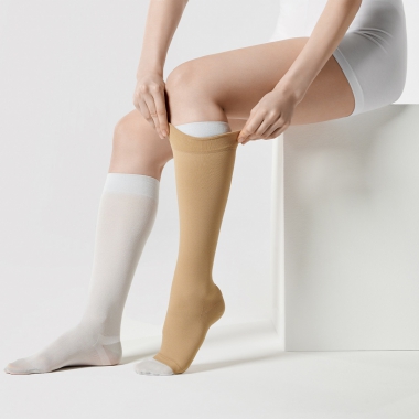 VENOTEKS 9648-001 Компрессионные гольфы VENOTEKS для лечения трофических язв (Ulcer Heal) 3 класс компрессии, серый/бежевые
