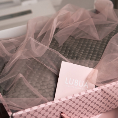 LUBUA 10021-001 Подушка эргономичная LUBUA Darli П501, мокко